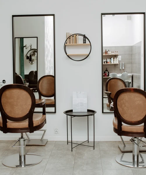 Akademia-piekna-maromi-wizaz-fryzjer-trycholog